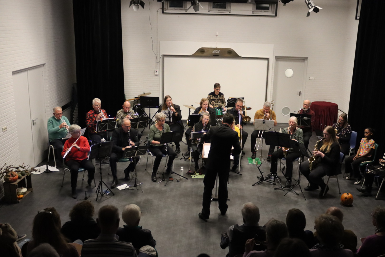 Muzikale avond door DES Hoogvliet in de Zevensprong