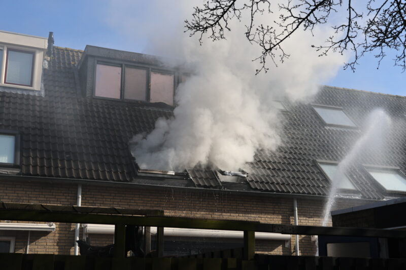 Grote brand Roesalkapad Hoogvliet